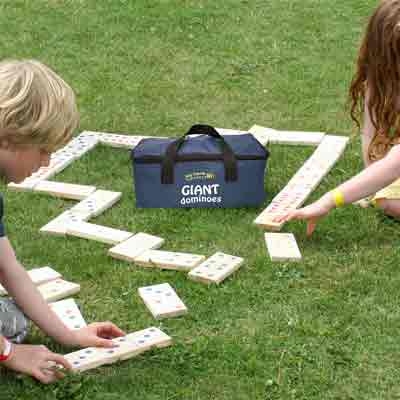 giant-dominoes-in-a-bag
